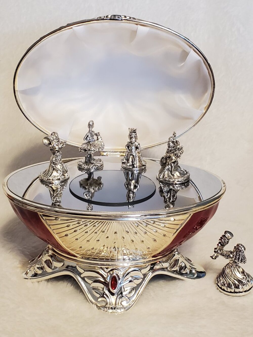 Wallace Silver Nutcracker Dancing Holiday Egg-Nutcracker Suite 5 3/4" Exquisite!